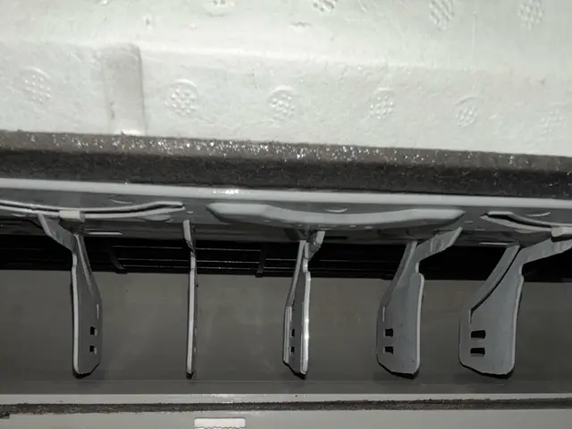 年間500台以上の洗浄実績！壁掛けエアコン分解洗浄（お掃除機能付きも同一料金）サービスの画像