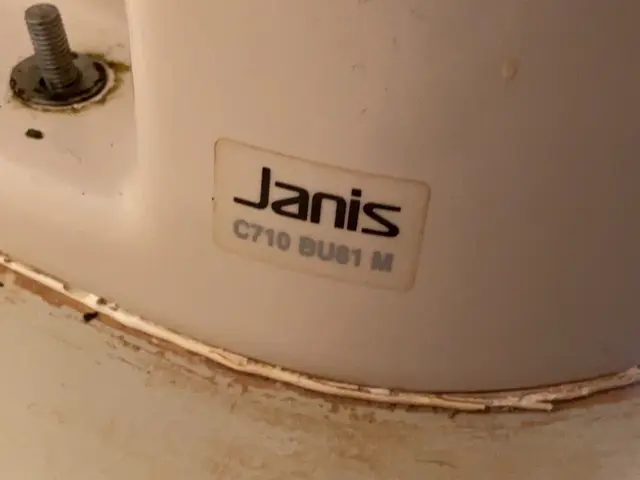 【水道の水漏れ修理ならハウスキーパーへお任せ下さい！】プロの技術による安心施工！サービスの画像