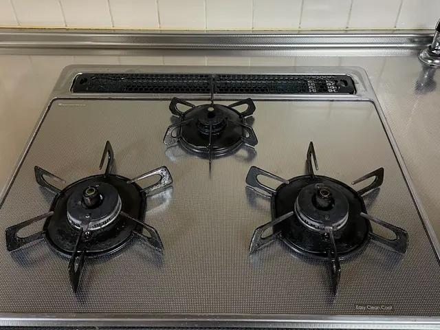 明るい夫婦でお伺いします◎ 損害保険加入済み◎駐車場代0円サービスの画像