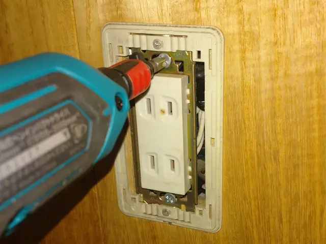 【屋外コンセント交換(修理)します◎】ご希望や利便性を考えた丁寧な取り付け◎サービスの画像