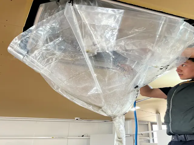 ★業務用エアコン １４,３００円★ 一週間の施工・製品保証付！追加料金一切なし！サービスの画像