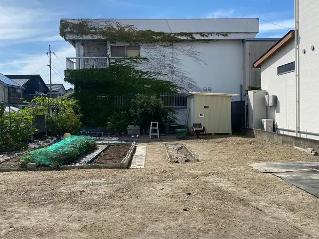 草刈り作業代行（草刈機)サービスの画像