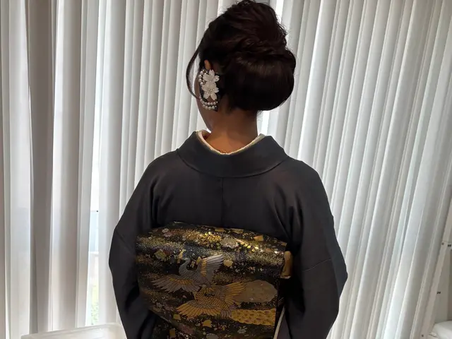 サロンにご来店頂く必要なくどこにでも出張承ります。お一人様〜多人数承ります。サービスの画像