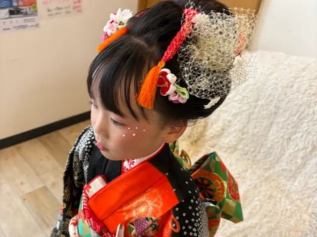 サロンにご来店頂く必要なくどこにでも出張承ります。お一人様〜多人数承ります。