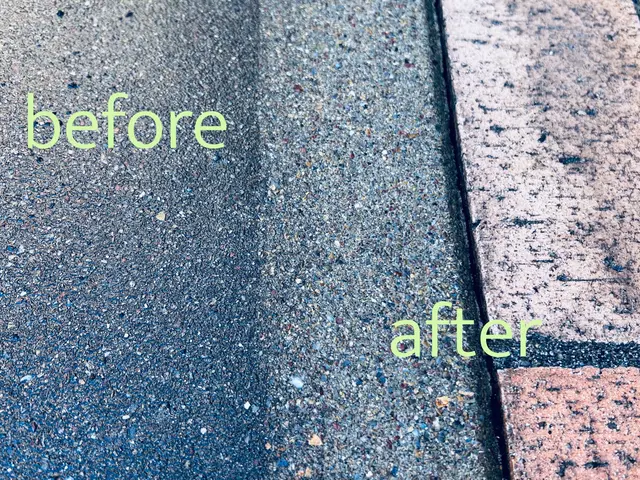 ★高圧洗浄機でお家を丸ごと洗浄しませんか？★お家の外でしたら壁も床も対応可★サービスの画像