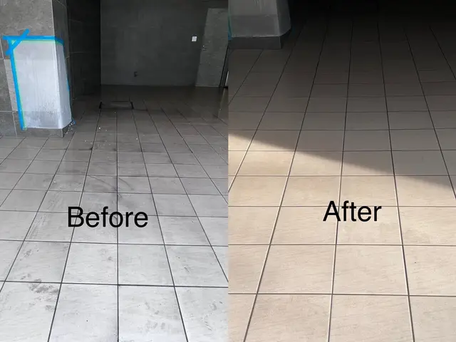 ★高圧洗浄機でお家を丸ごと洗浄しませんか？★お家の外でしたら壁も床も対応可★サービスの画像