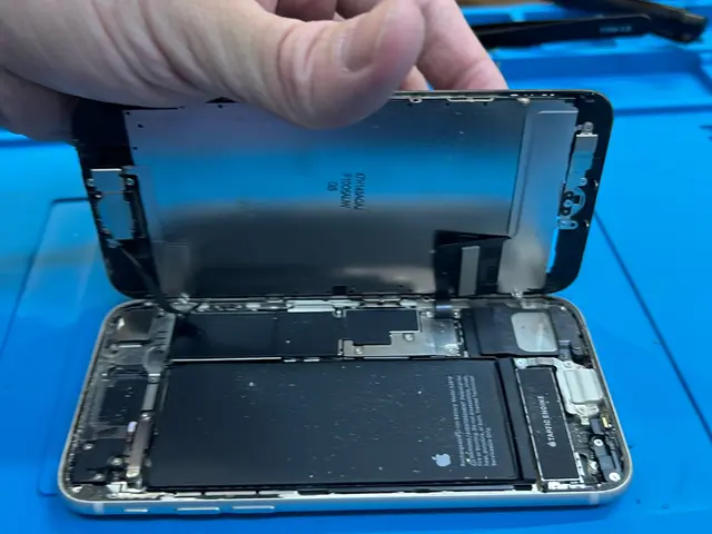スマホ修理（iPhone/Android）画面交換サービスの画像