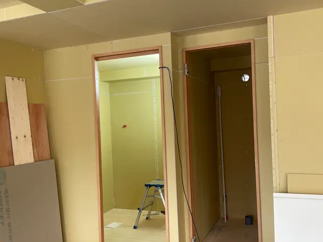 間仕切り壁増設工事サービスの画像