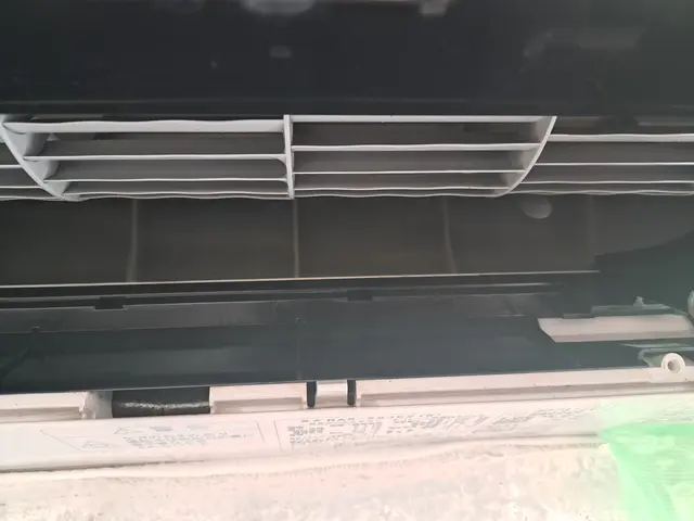 【最短 11月03日施工】プロの証、エアコンクリーニング士が丁寧に洗浄します！サービスの画像