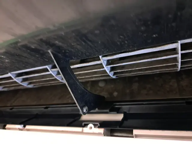 【最短 11月03日施工】プロの証、エアコンクリーニング士が丁寧に洗浄します！サービスの画像