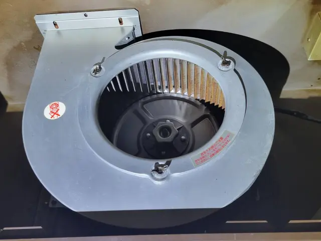 【好評】フッ素コート仕上げ♪プロの技術で丁寧にツルッとピカピカに仕上げます!サービスの画像