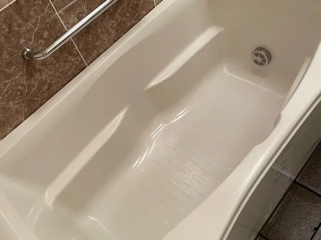 【業歴9年の実績】予約から施工まで全て自社対応◎営業時間外も対応可能サービスの画像