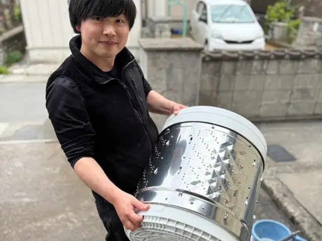 【料金10,000円実施の超割引中!!】家庭用縦型洗濯機の洗濯槽の徹底分解洗浄！サービスの画像