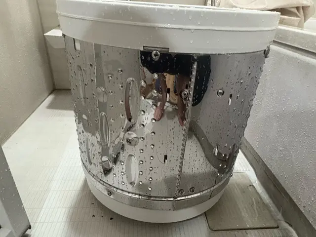 【料金10,000円実施の超割引中!!】家庭用縦型洗濯機の洗濯槽の徹底分解洗浄！サービスの画像