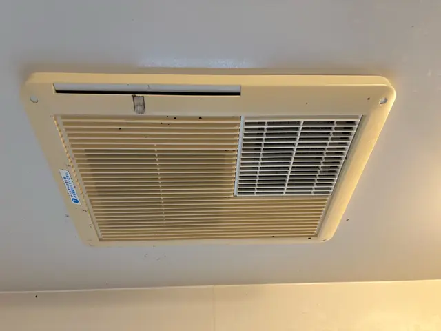 プロの技術で水垢・カビ・石鹸カス等徹底洗浄サービスの画像