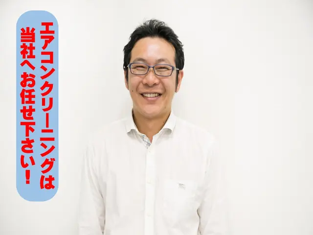 1方向、2方向、4方向、同料金！天井埋込エアコンをお掃除！消臭・防カビ剤無料！サービスの画像