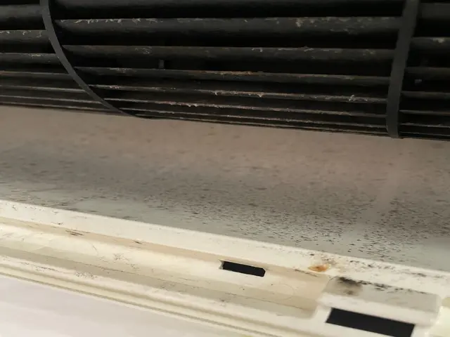 月100台以上の実績！複数台で割引◎高性能機種対応可！独自施工でカビ、汚れ除去◎サービスの画像