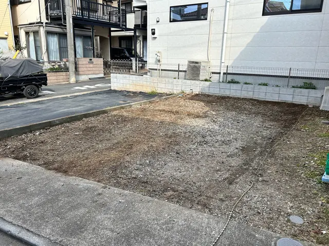 【リピーター続出】妥協なしの超丁寧作業！草むしり・剪定・お庭の整理はここで完結！サービスの画像