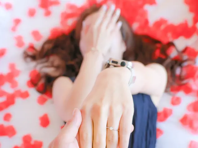 【時間内撮り放題】女性カメラマンが楽しく2人の自然な雰囲気を引き出します！