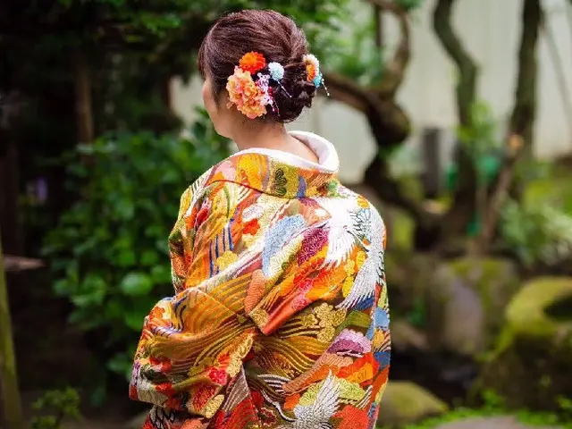 駐車代・早朝料金・交通費無、時間外対応相談可。コーディネートのご相談も承ります♪