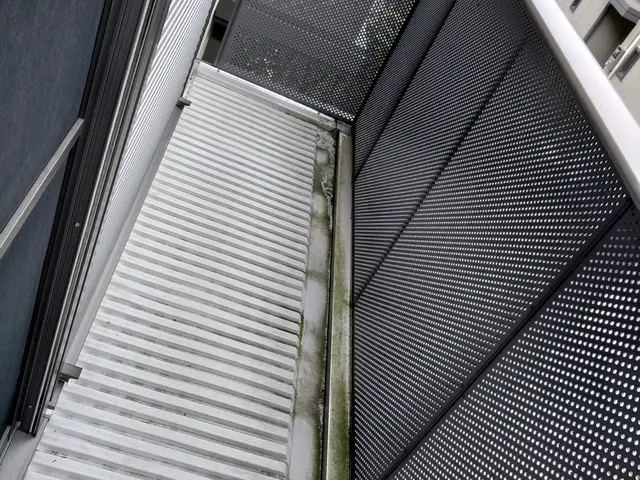 ◆年中無休◆作業経験100件以上◆損害保険加入◆アフターフォローもばっちりサービスの画像