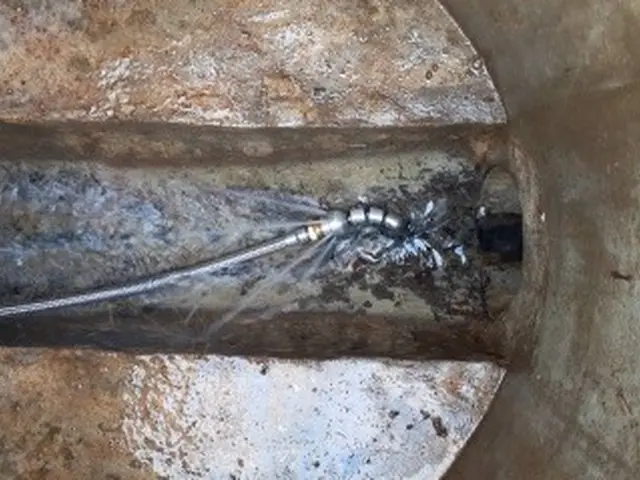 強力高圧洗浄で家中の配水管をスッキリキレイに！水の流れを蘇らせませんか？サービスの画像