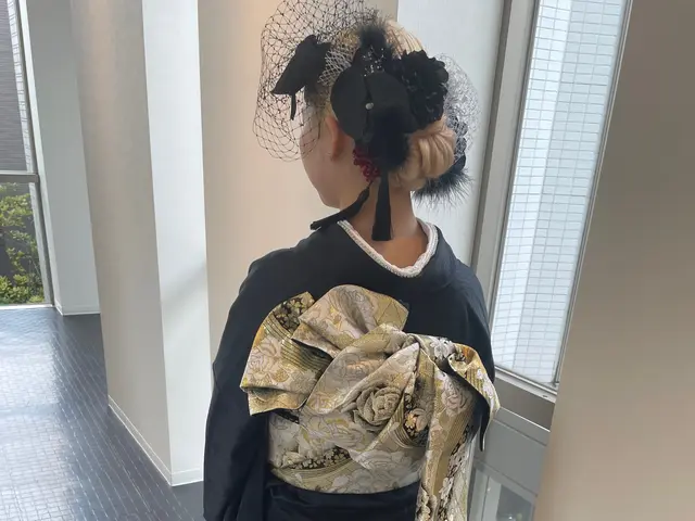 スレンダーなお着付けを目指してあらゆるシーンでお支度致します。