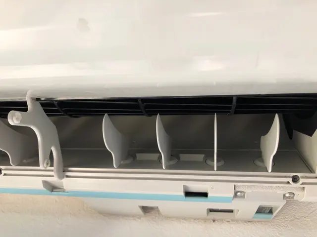 【年中無休】100件以上の作業経験あり！駐車代お店負担！損害保険加入店サービスの画像