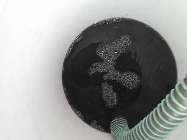 【万が一のための損害保険加入済み！】熟練の作業員が施工します。サービスの画像