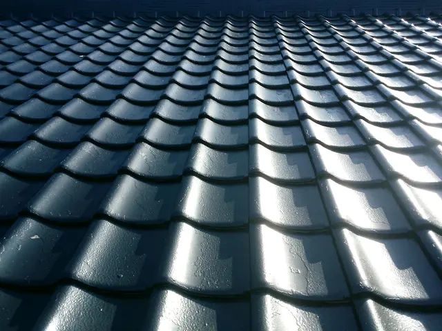 【創業17年】責任を持って施工、屋根塗装・台風対策・お見積だけでもお気軽に！サービスの画像