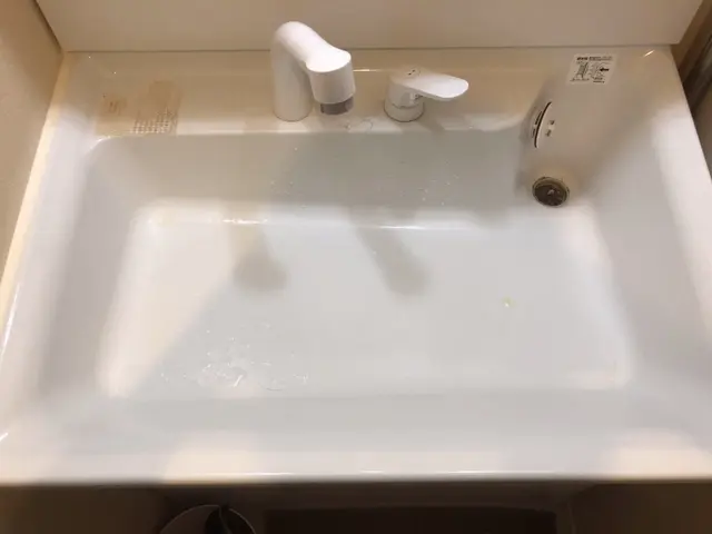 水周り5点（キッチン・換気扇・お風呂・トイレ・洗面所）のクリーニング。サービスの画像