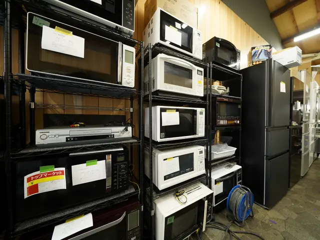 ★作業員2名体制でこの価格★当日追加料金なし！高価買取あり♪エアコン取外し無料！サービスの画像