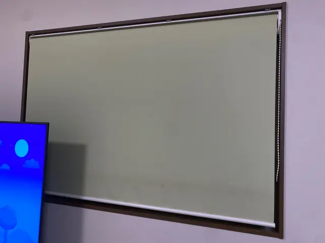 【☆作業外注一切なし☆】カーテンレール・ブラインド・ロールスクリーン取付サービスの画像