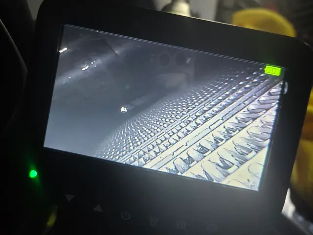 カーエアコンの臭い徹底洗浄！専用機材で臭いの元から！サービスの画像