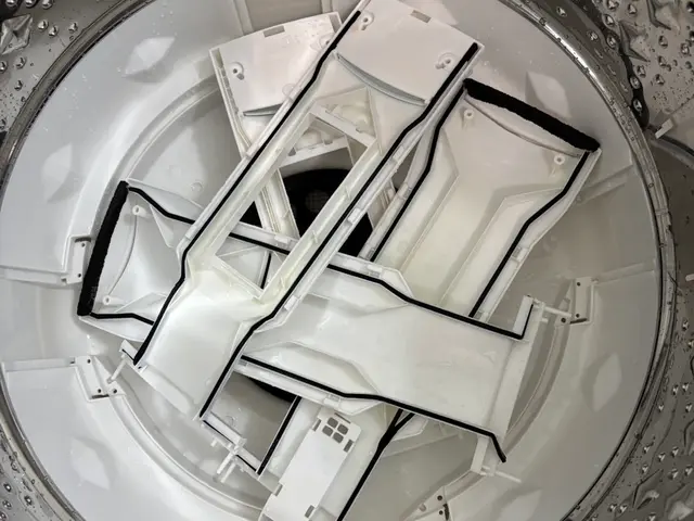 縦型洗濯機分解洗浄　当社にお任せください！　(全メーカー対応)サービスの画像