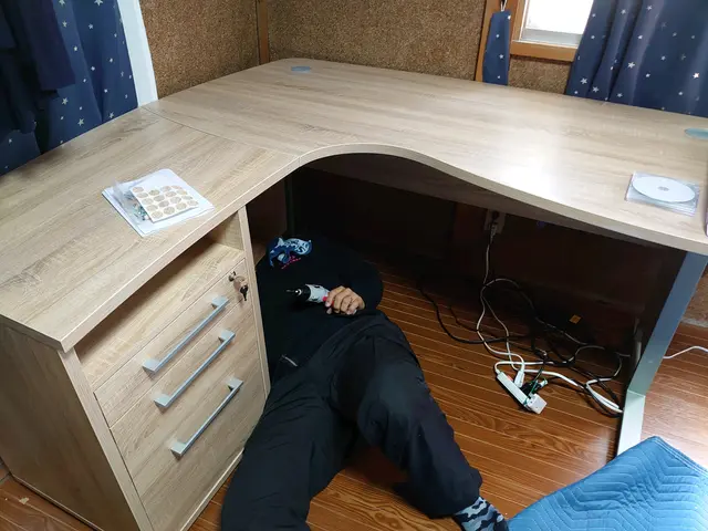 通販商品の組み立てや、模様替え、オリジナル簡易施工などもお気軽にご相談ください。サービスの画像