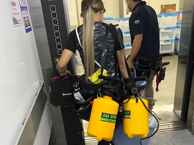 【店舗・オフィス対応◎】業務用エアコン洗浄！複数台歓迎！丁寧な分解洗浄サービスの画像