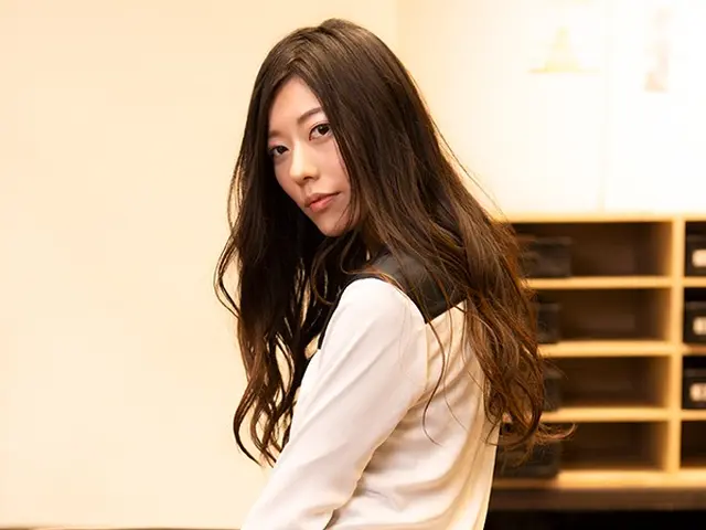 【国家資格あり】カメラと美容のプロが、撮影時のヘアメイクのお直しを無料でご提供。サービスの画像