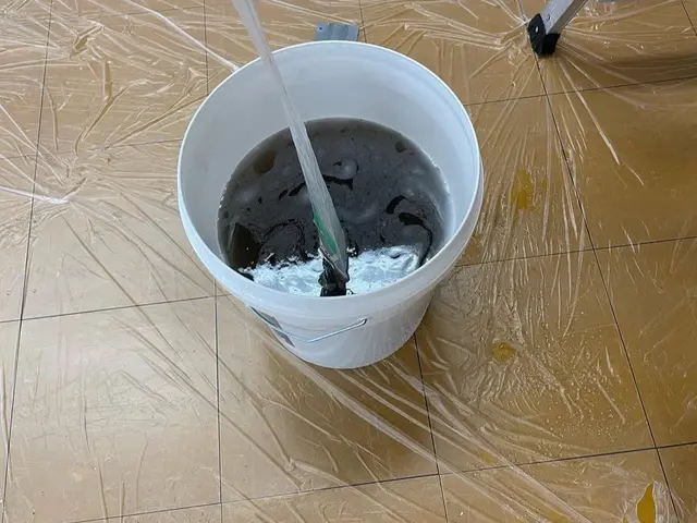 元プロキックボクサーの清掃！作業中のセキュリティー面はご安心下さいませ。サービスの画像