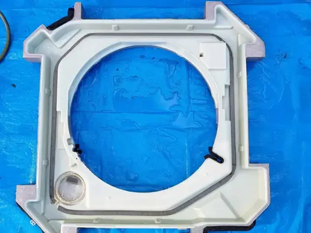 元プロキックボクサーの清掃！作業中のセキュリティー面はご安心下さいませ。サービスの画像