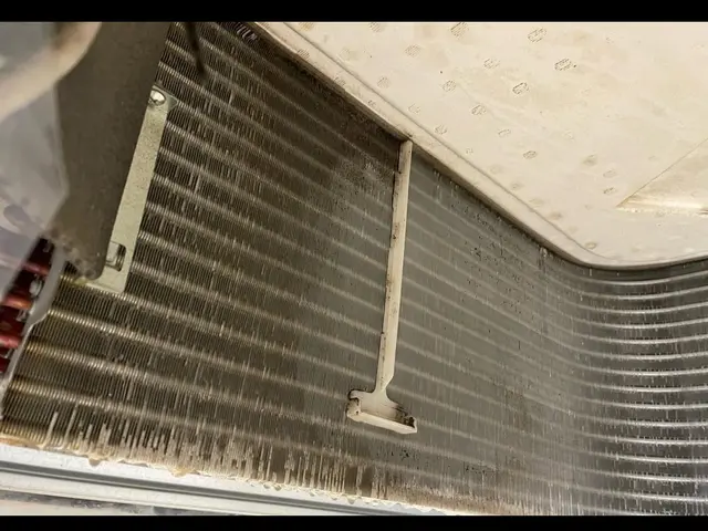 元プロキックボクサーの清掃！作業中のセキュリティー面はご安心下さいませ。サービスの画像