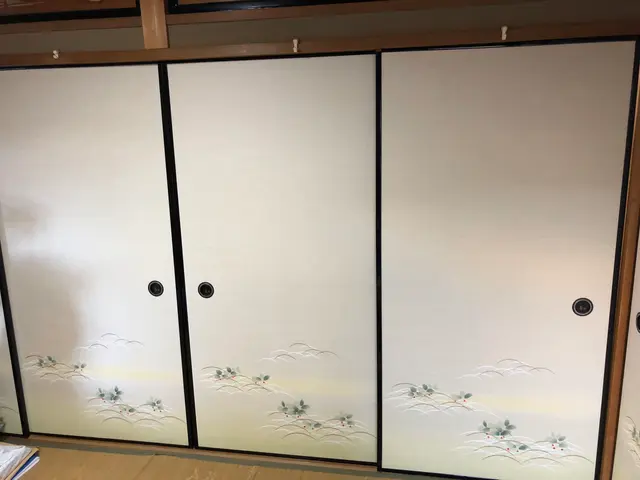 【敏速に対応します】職人直営店★ふすま張替！新鳥の子～上級織物etc豊富な品揃えサービスの画像
