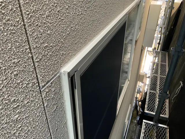 各所コーキング打ち替え　外壁等、水回りのコーキング打ち替えお任せください！サービスの画像