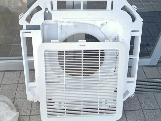 【鉾田発】素早く丁寧な作業をお約束◎古いエアコン◎地域密着型◎作業外注一切なし◎サービスの画像