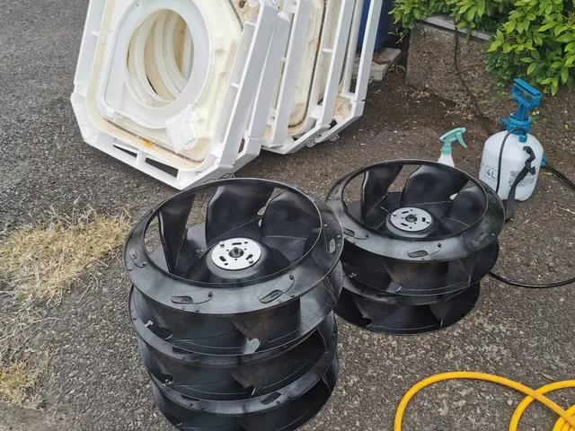 【鉾田発】素早く丁寧な作業をお約束◎古いエアコン◎地域密着型◎作業外注一切なし◎サービスの画像