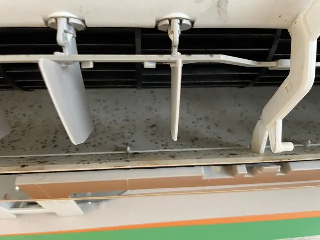 業界9年の経験と月100台以上の実績！エアコンクリーニングのプロがお伺いしますサービスの画像