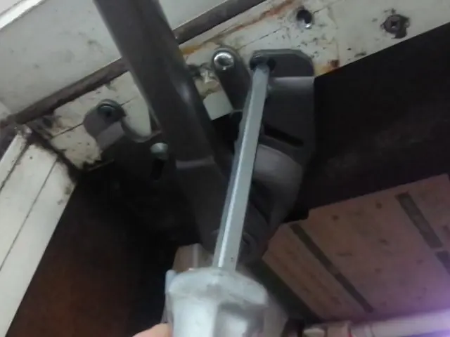 ドアクローザー交換サービスの画像