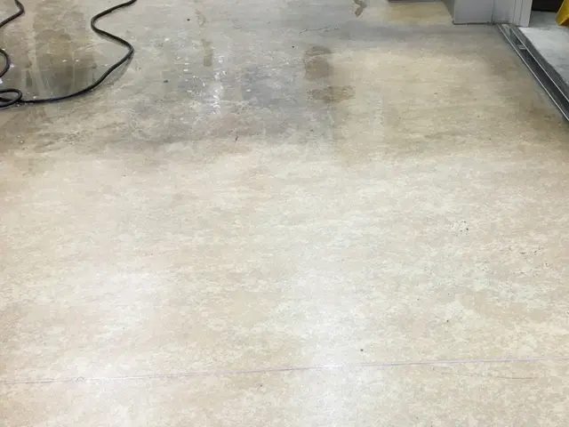 夜間料金もいただきません！業界歴30年以上のベテラン！非喫煙者の希望も可能です！サービスの画像