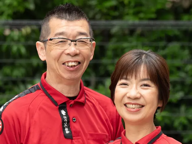 夫婦で安心対応。エコ洗剤で安全なエアコンクリーニングサービスの画像