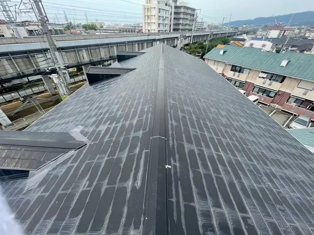 屋根工事と塗装工事は相見積もりは必須です！是非一度お問い合わせ下さい！サービスの画像